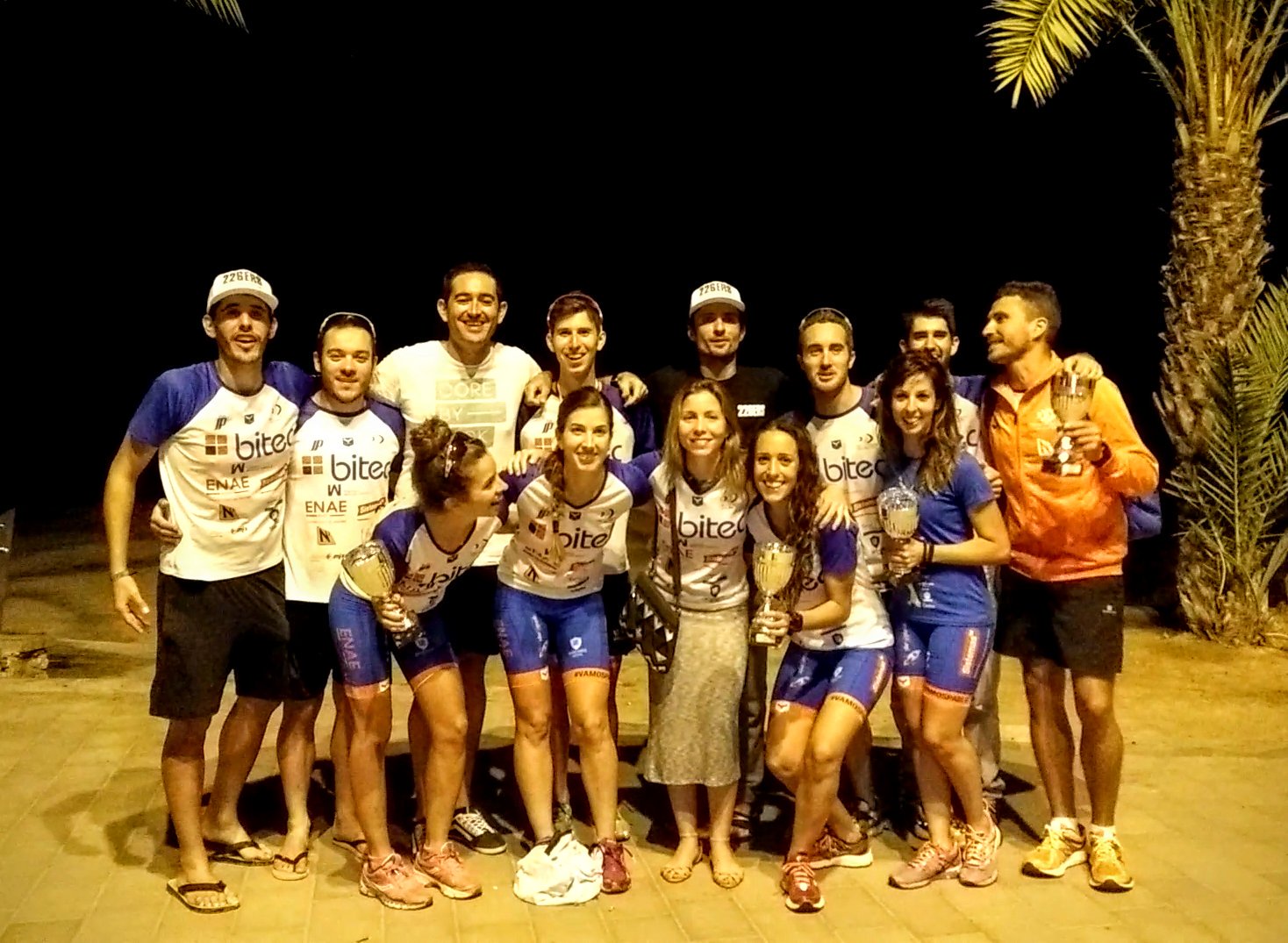 campeones-por-equipos-masculino-y-femenino-triwhite-san-javier-2016