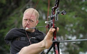 Matt Stutzman, arquero sin brazos.