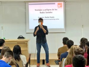 Hijos y redes sociales, una relación a trabajar conjuntamente